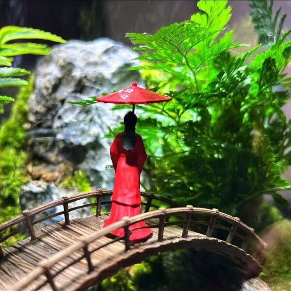 【 Beautiful Jiangnan 】 Chinese style moss micro landscape ecological bottle, green plants, potted plants, creative desktop products, easy to maintain and fresh - Image 3